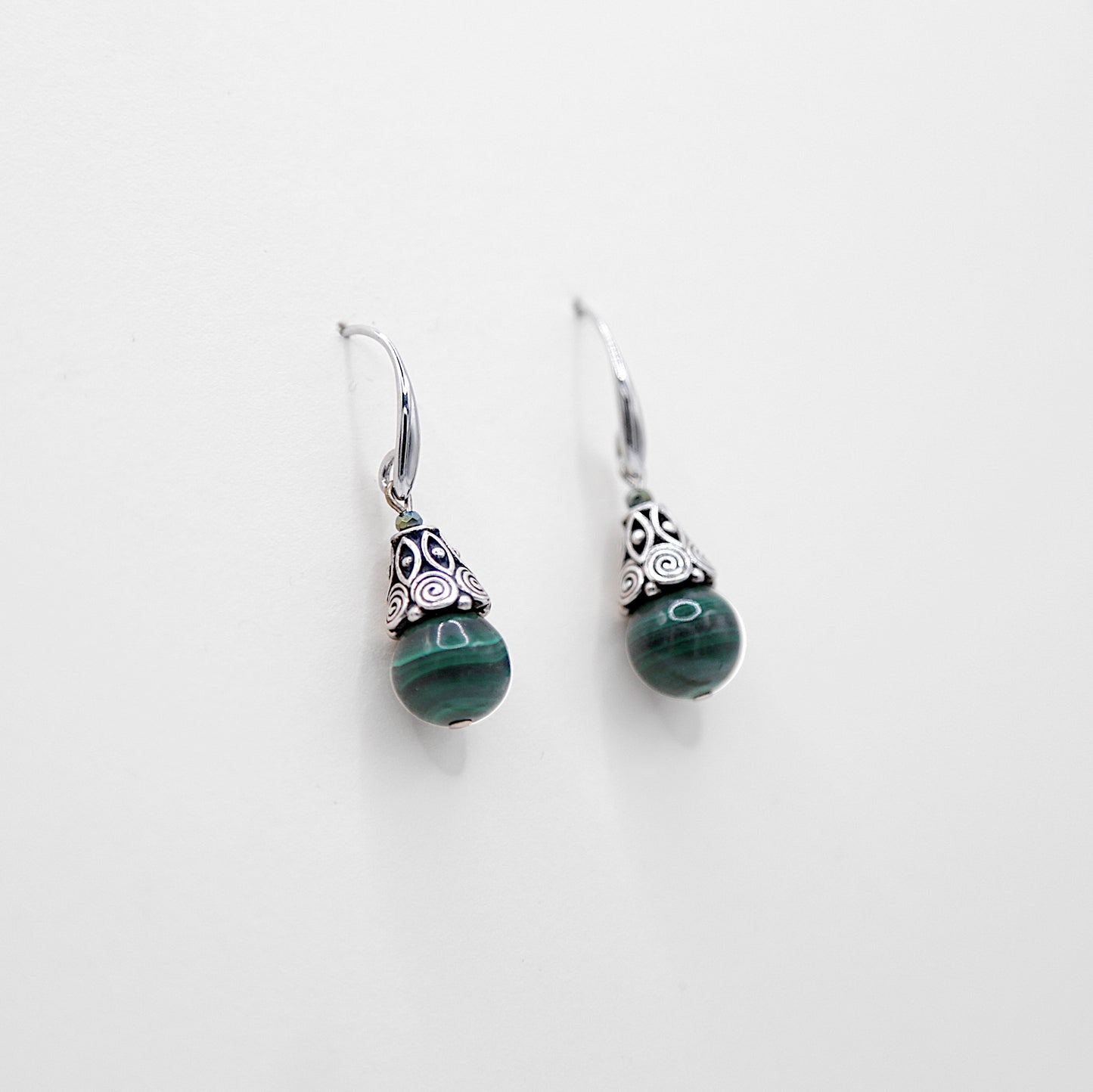oucles d'oreille en Malachite