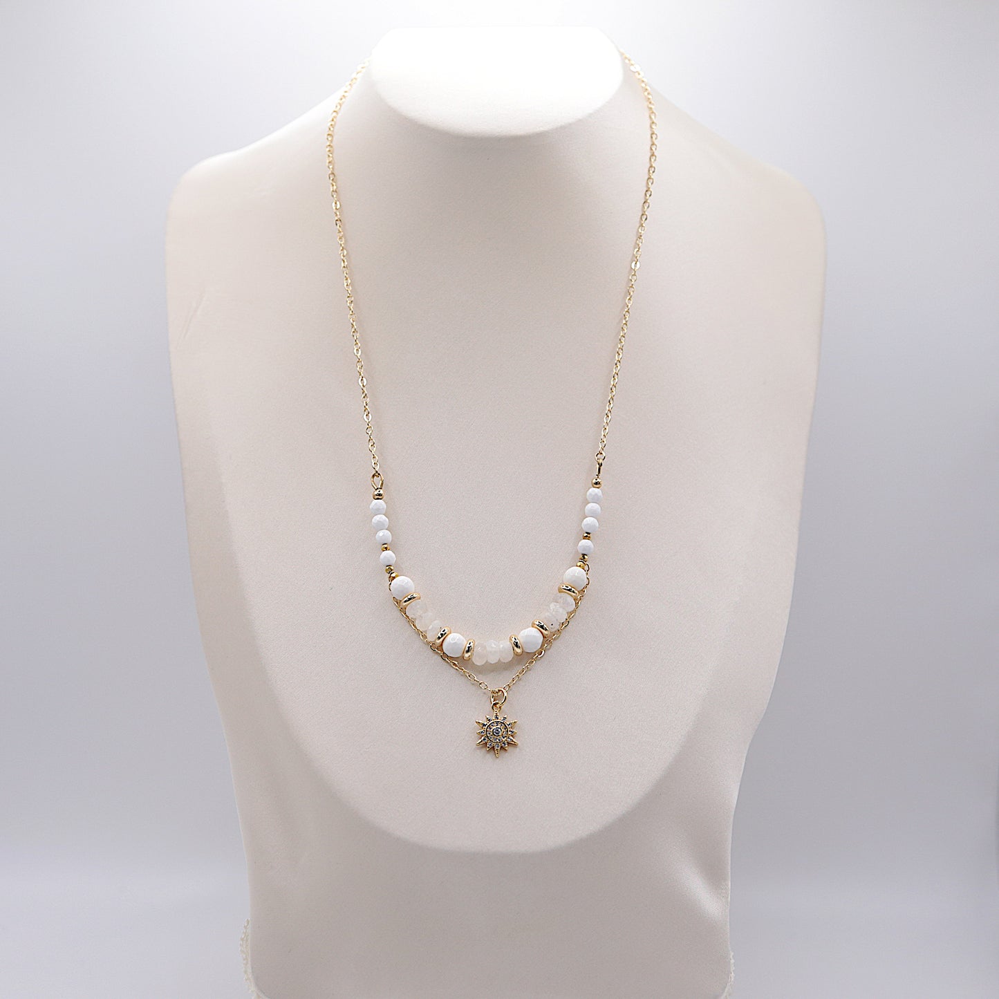 Collier en Agate blanche