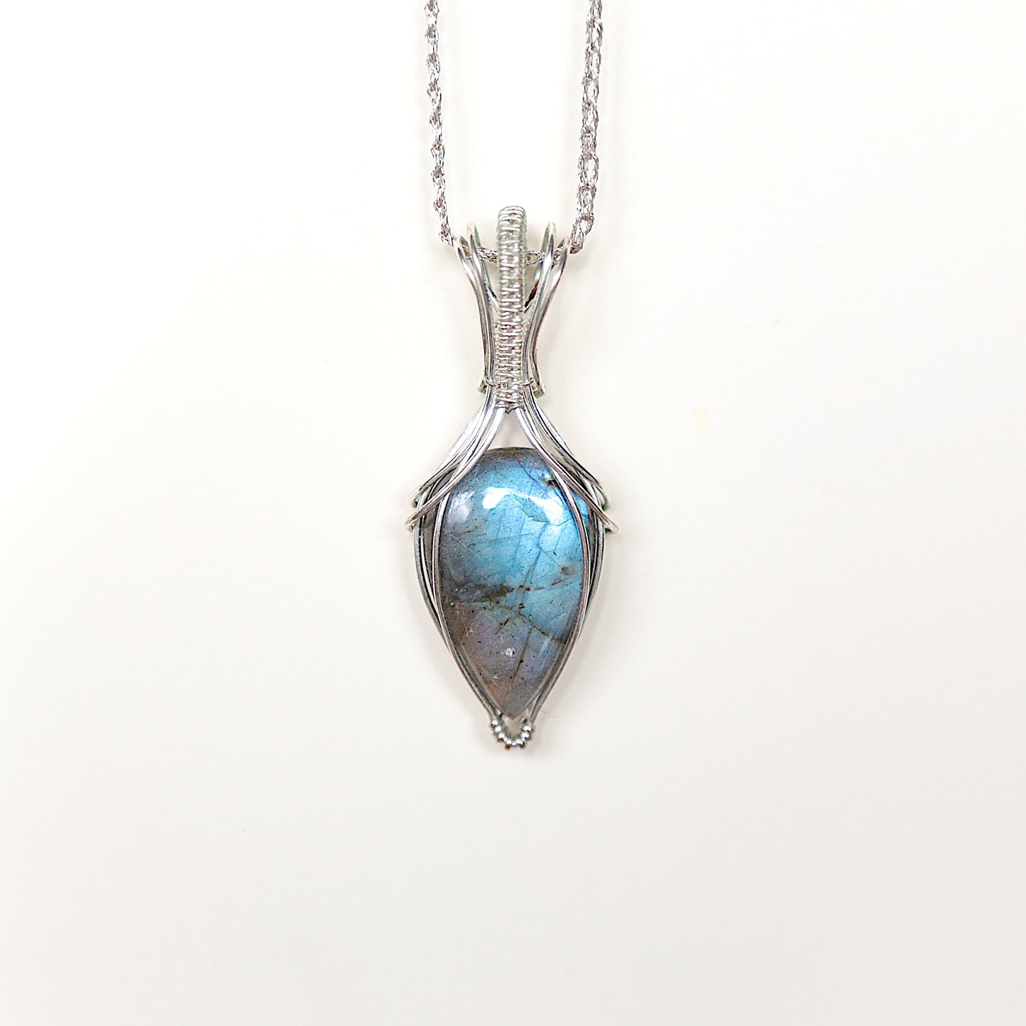 Pendentif Wire Wrapping en Labradorite